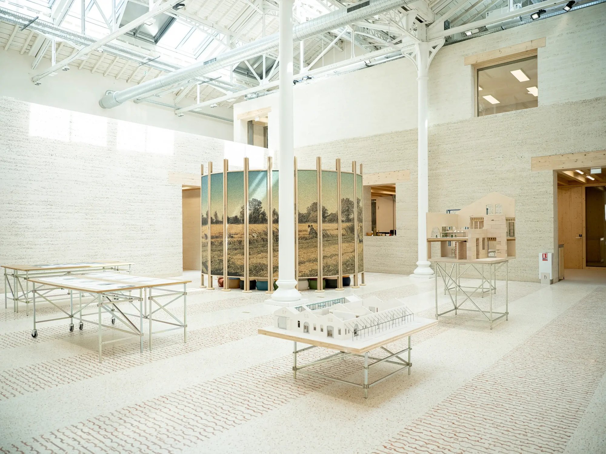 230525-LUMA-ATELIERLUMA-MAGASINELECTRIQUE-JOANALUZ_3 - Large