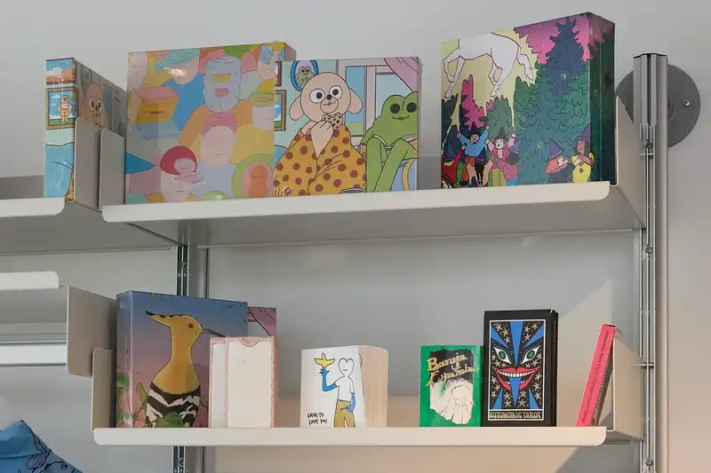 250829-LUMA-LIBRAIRIE-ADRIANDEWEERDT-393 - Medium