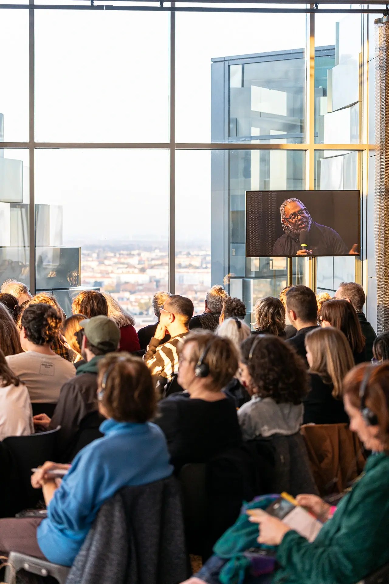 221217-LUMA-SYMPOSIUM-ADRIANDEWEERDT-135