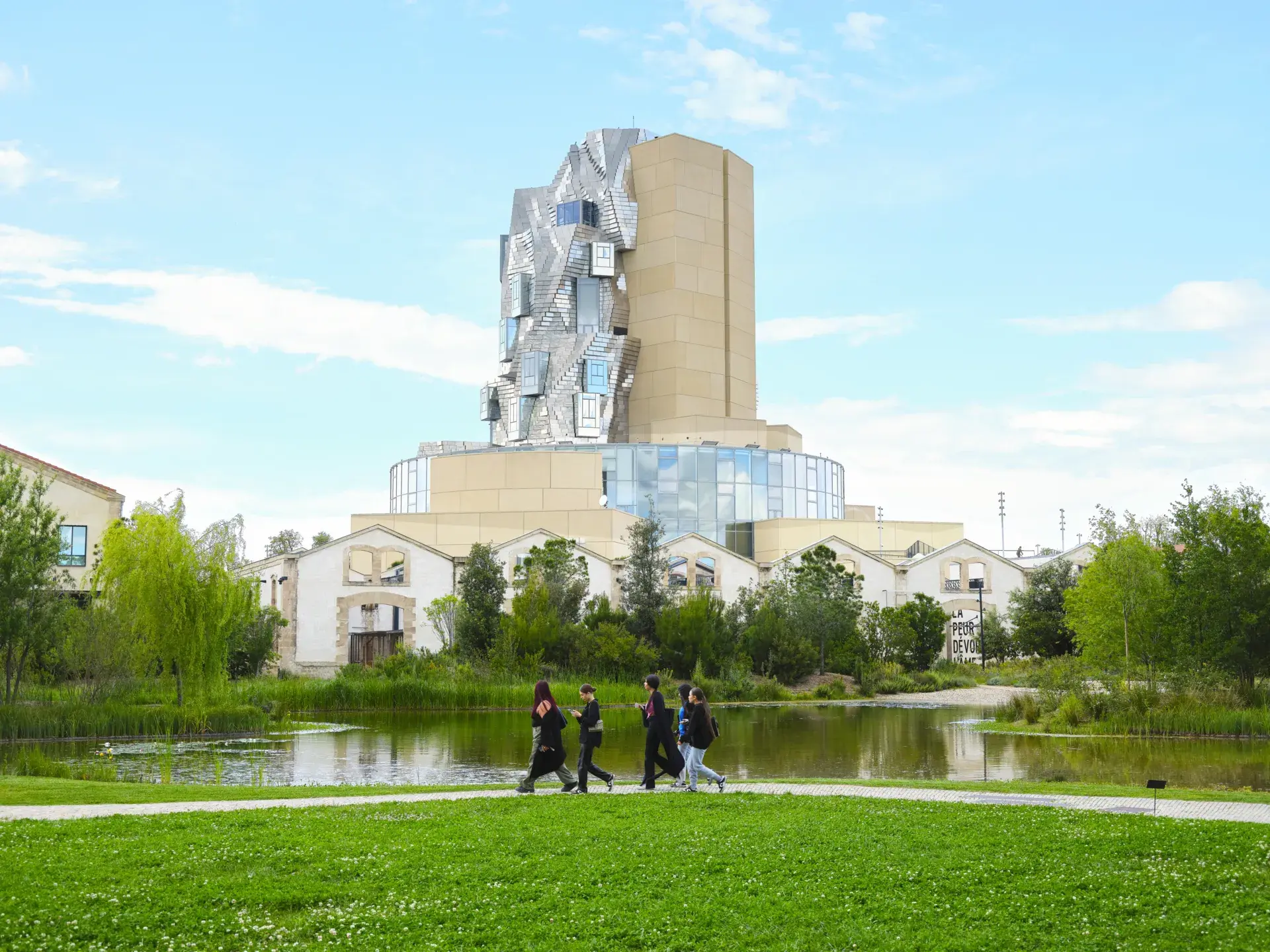 240516_Vernissage_pédago_LUMA_65.tif_MODIFIED - 1920 x 1440