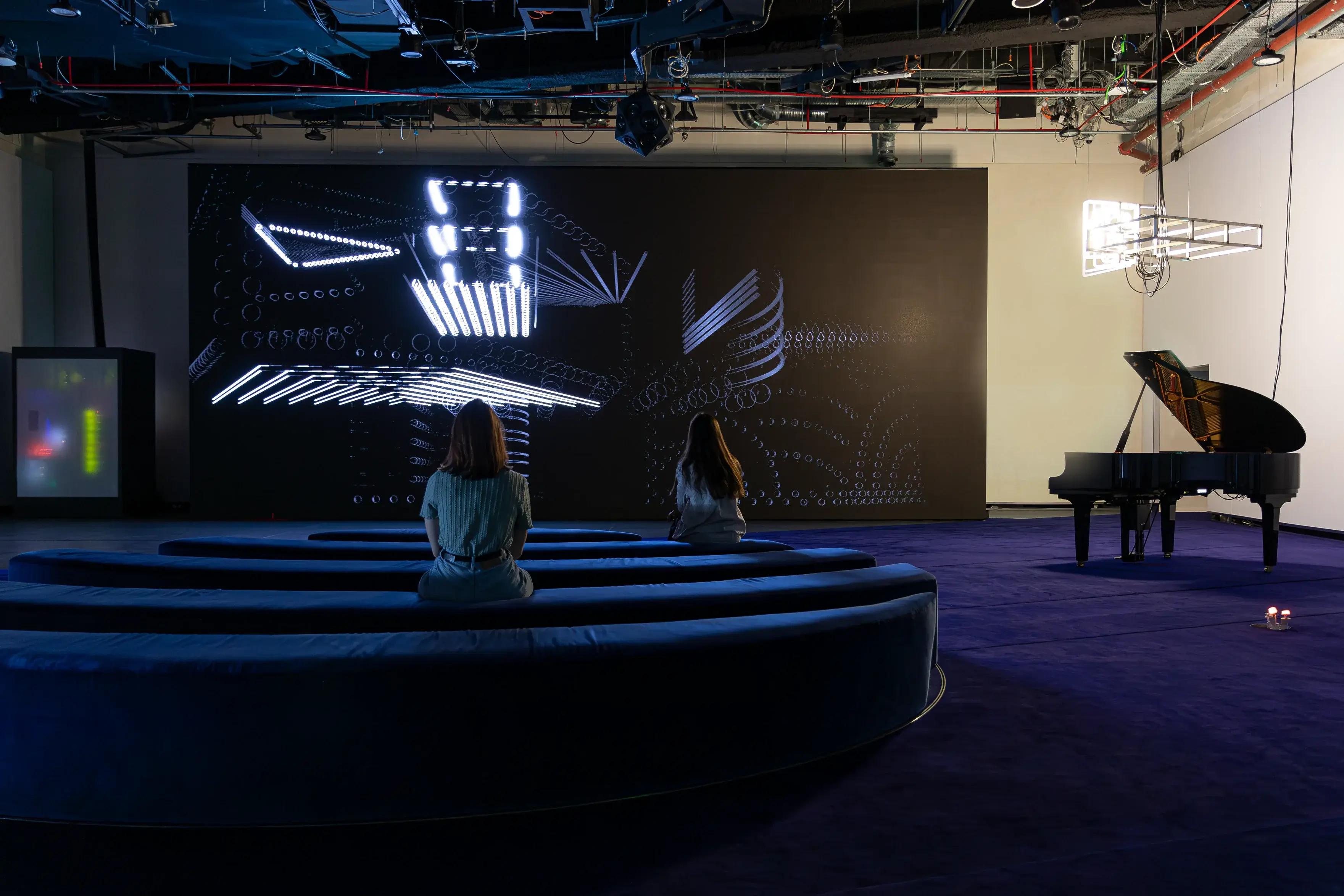 230628-LUMA-PARRENO-ADRIANDEWEERDT-5-Avec accentuation-Bruit-Modifier - 3523 x 2348