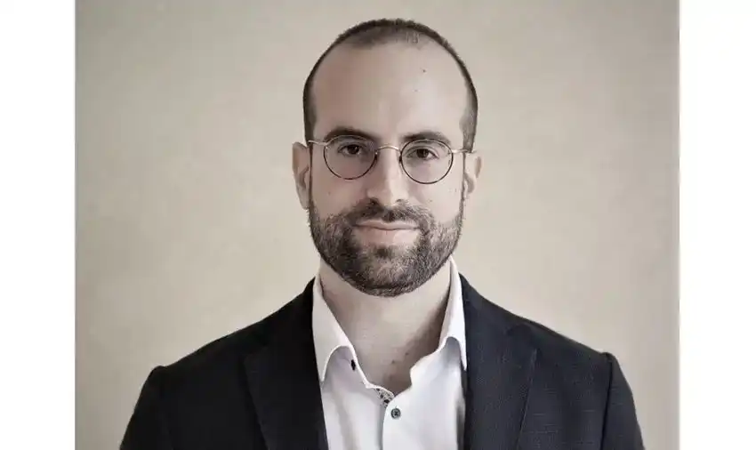 Alessandro_Petti_ae20306e8a_cb7b0889c5