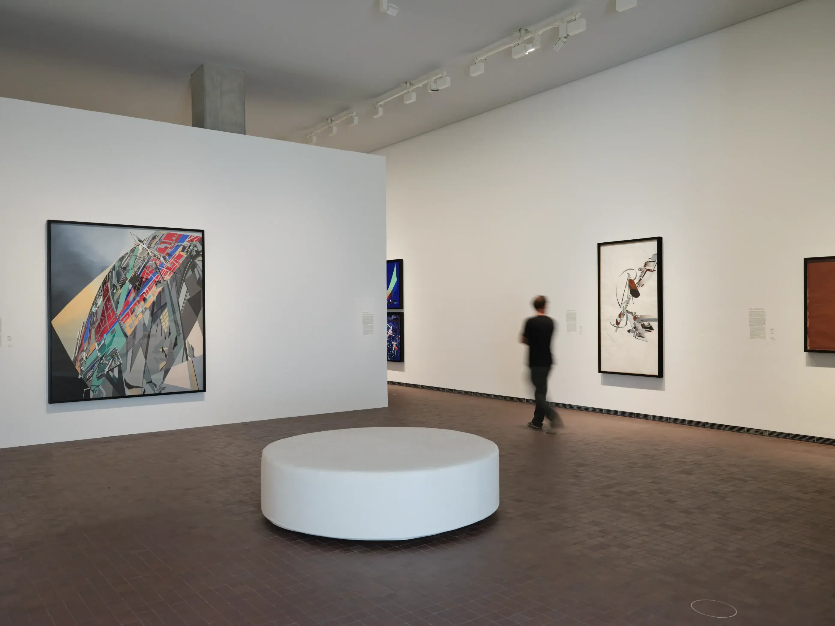 Archives Hans Ulrich Obrist, Chapitre 6 _ Zaha Hadid, « Je pense que l’expérimentation ne devrait pas avoir de fin », 2026 - 2027, La Tour, Galerie des Archives et Galerie du Cerisier, LUMA Arles, France. - 2783 x 2087
