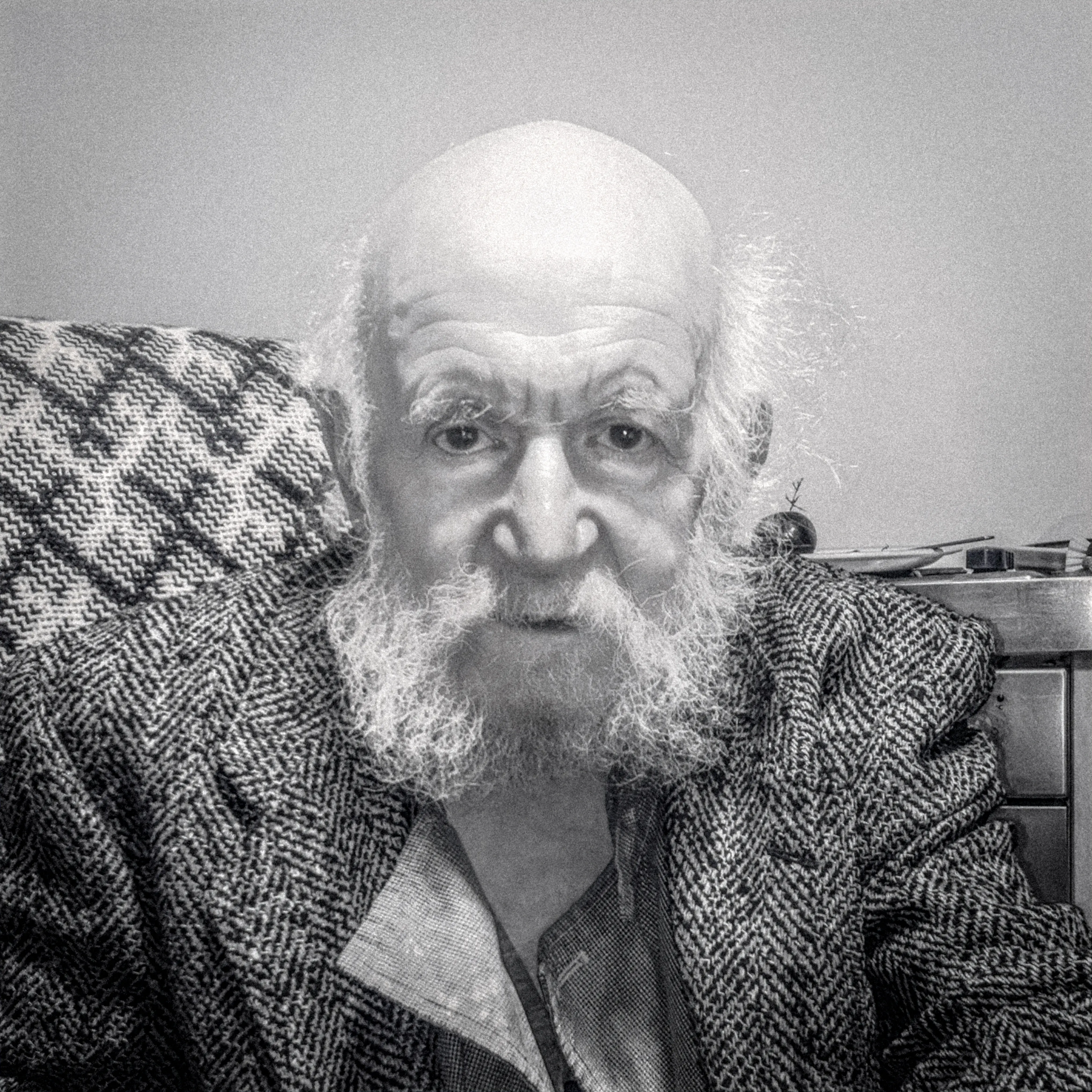 Hans-Ulrich-Obrist-Gustav-Metzger-edit-Luma-Arthur-Fouray - 4669 x 4669