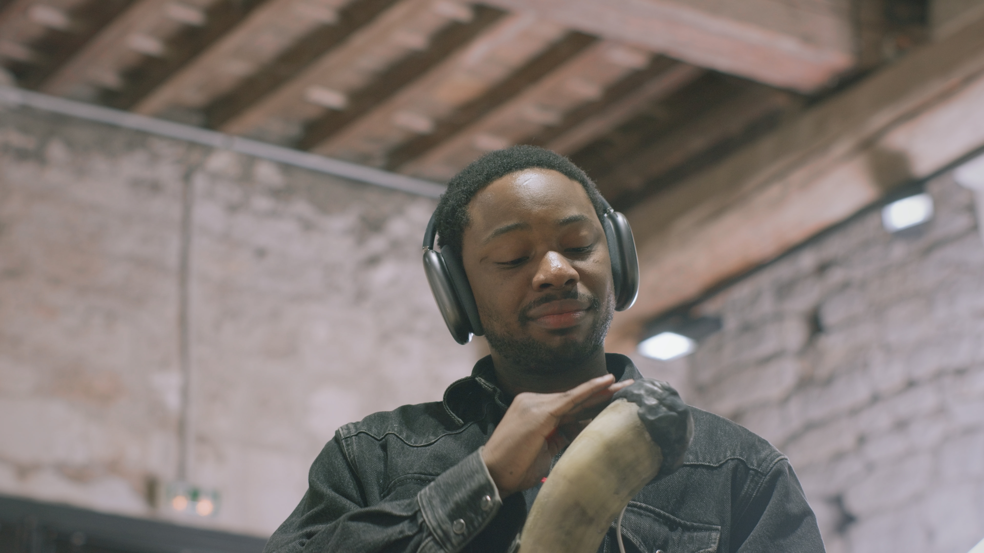 Still 2025-04-08 121728_1.50.1